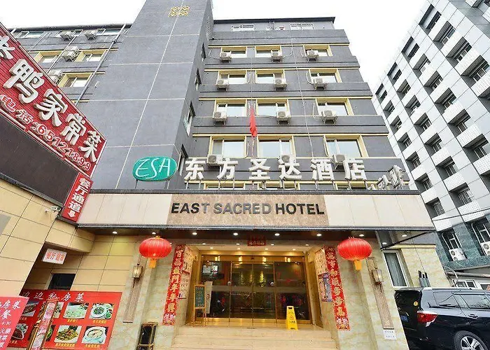 East Sacred Hotel-Near Beijing Tiananmen Square,The Forbidden City,Wangfujing Street-Newly Renovated Hotel