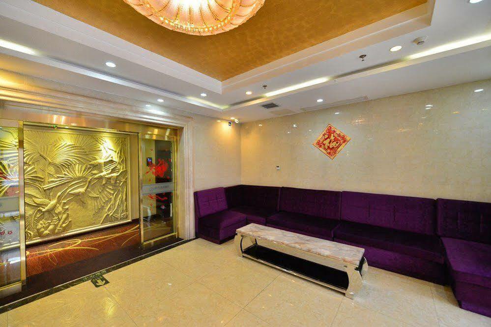 Hotel East Sacred Hotel-near Tiananmen Square,the Forbidden City,wangfujing Street-newly Renovated